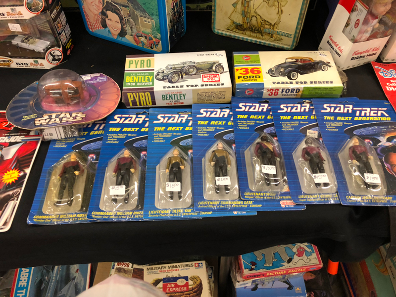 Illustration for article titled Toy Show in Jackson, Michigan